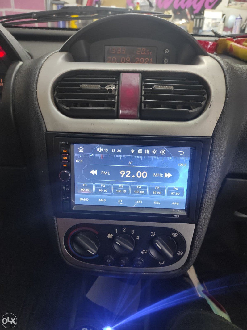 Renault Trafic II AUTO RADIO MULTIMEDIJA NAVI