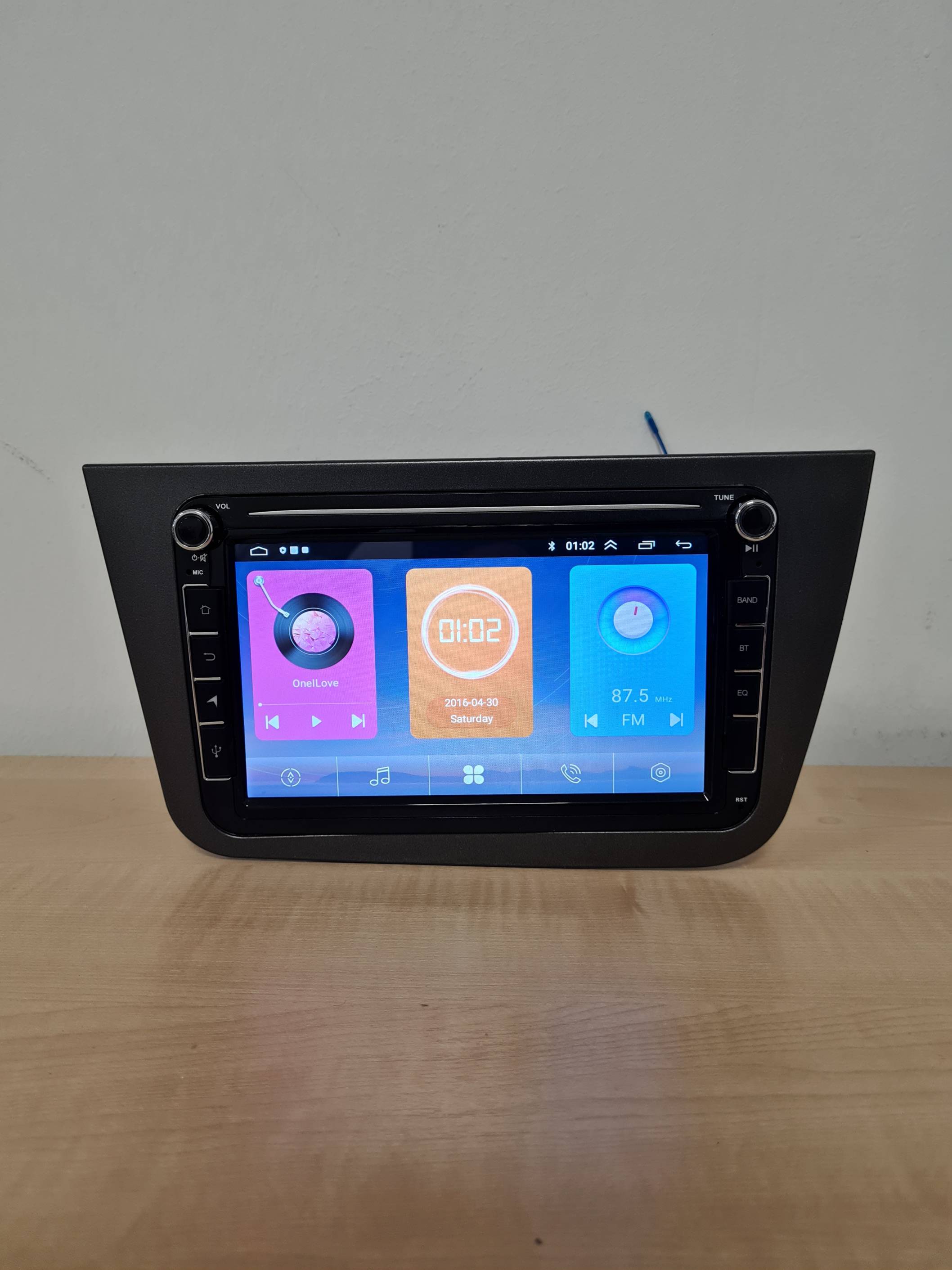 SEAT LEON 8" ANDROID AUTO MULTIMEDIA EKRAN NAVI