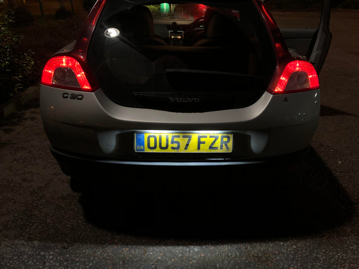 LED Paneli Svjetlo za tablicu Volvo XC90 2002